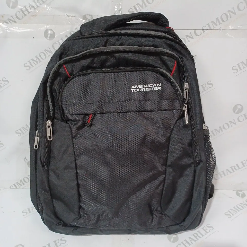 AMERICAN TOURISTER LAPTOP BACKPACK IN BLACK