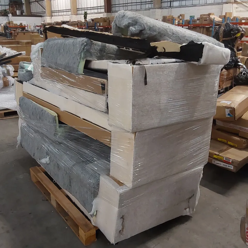 PALLET OF ASSORTED FURNITURE PARTS 