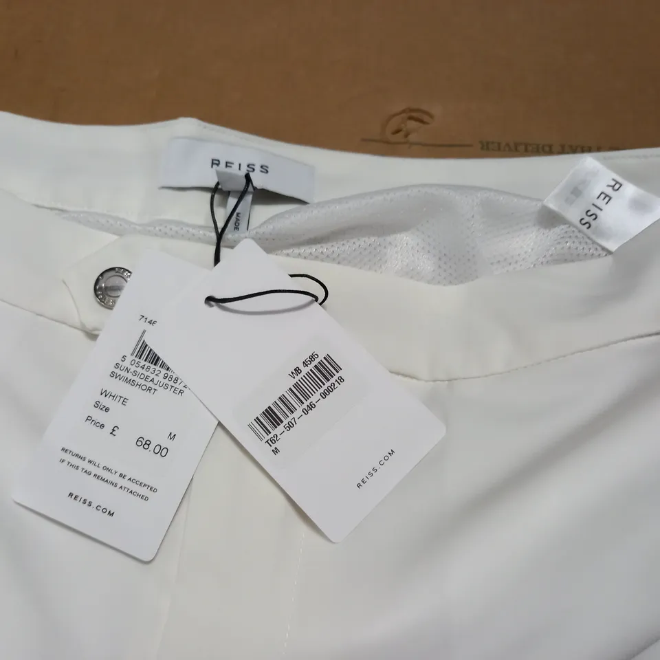 REISS SUN SIDE ADJUSTER SWIMSHORTS IN WHITE - M