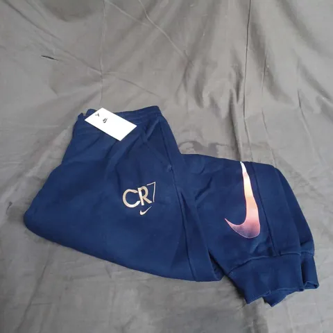 NIKE KIDS STANDARD FIT SWEATPANTS IN INDIGO BLUE SIZE XL