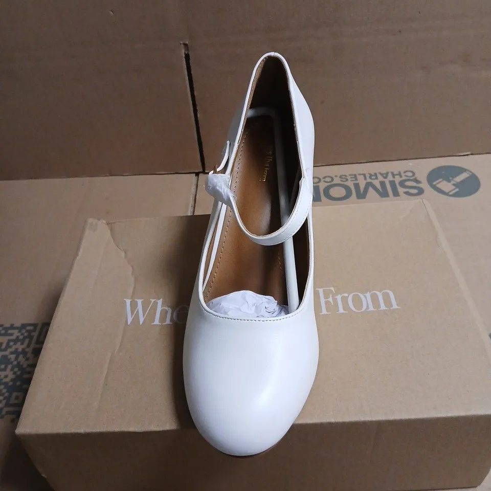 "WHERES THAT FROM" WOMEN'S WHITE MARY JANE HEELED SHOES WITH ANKLE STRAP – BOXED UK 7