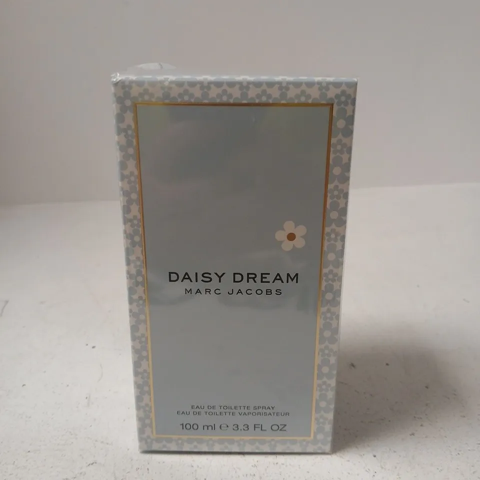 BOXED AND SEALED MARC JACOBS "DAISY DREAM" EAU DE TOILETTE, 100ML