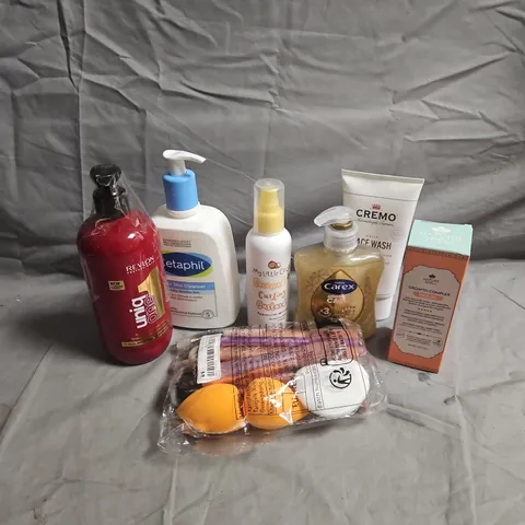 APPROXIMATEY 20 ASSORTED HEALTH AND BEAUTY PRODUCTS TO INCLUDE - MY LITTLE COCO CURLING CUSTARD - CREMO FACE WASH - NATURE SPELL HAIR OIL - ETC