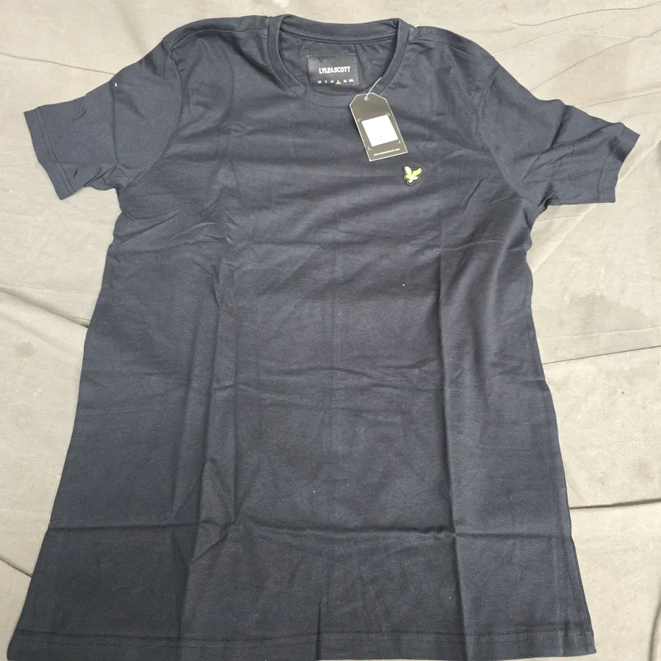 LYLE & SCOTT NAVY KNIT TOP – MEN’S, SIZE L, WITH YELLOW EAGLE LOGO