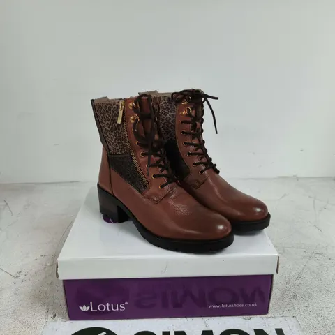 LOTUS OKLAHOMA BOOTS TAN LEATHER SIZE 6 BOXED