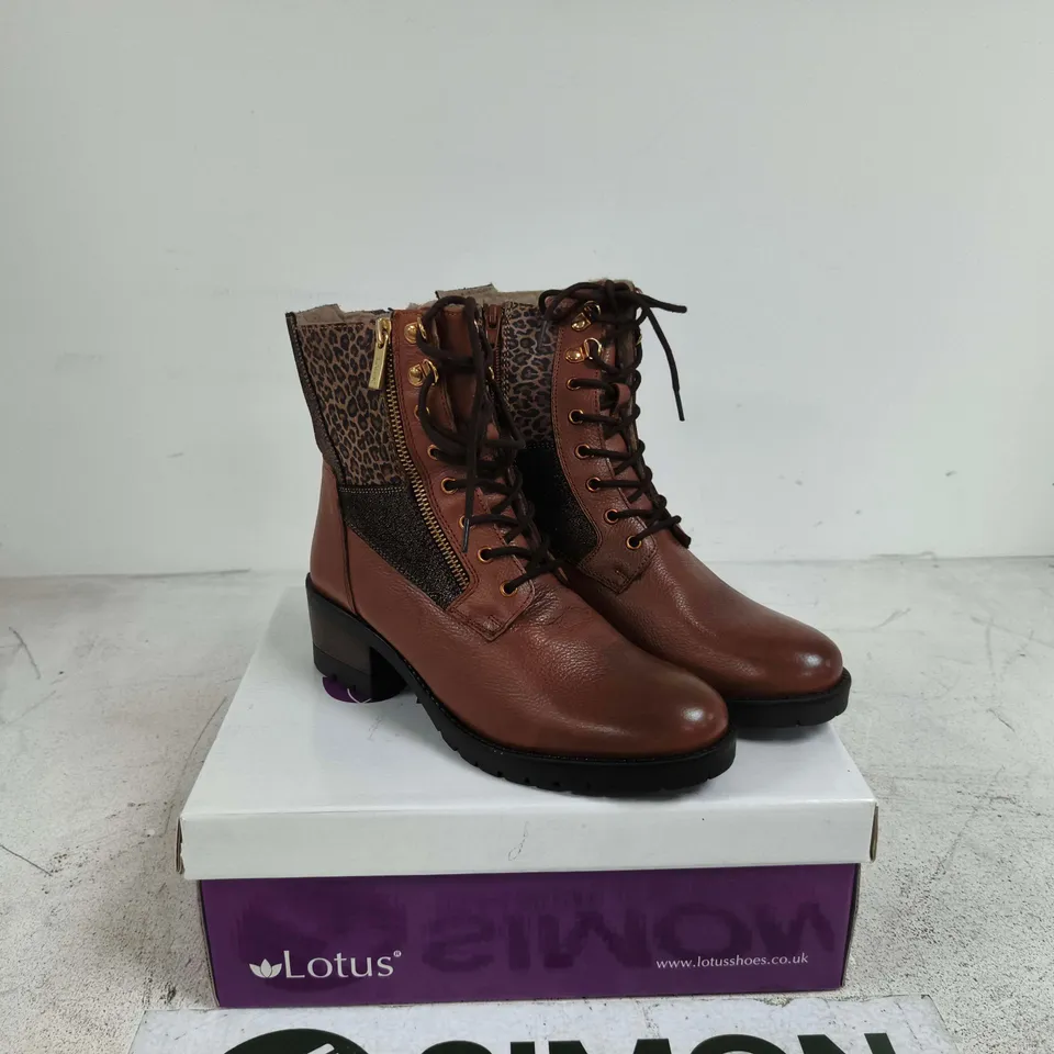 LOTUS OKLAHOMA BOOTS TAN LEATHER SIZE 6 BOXED
