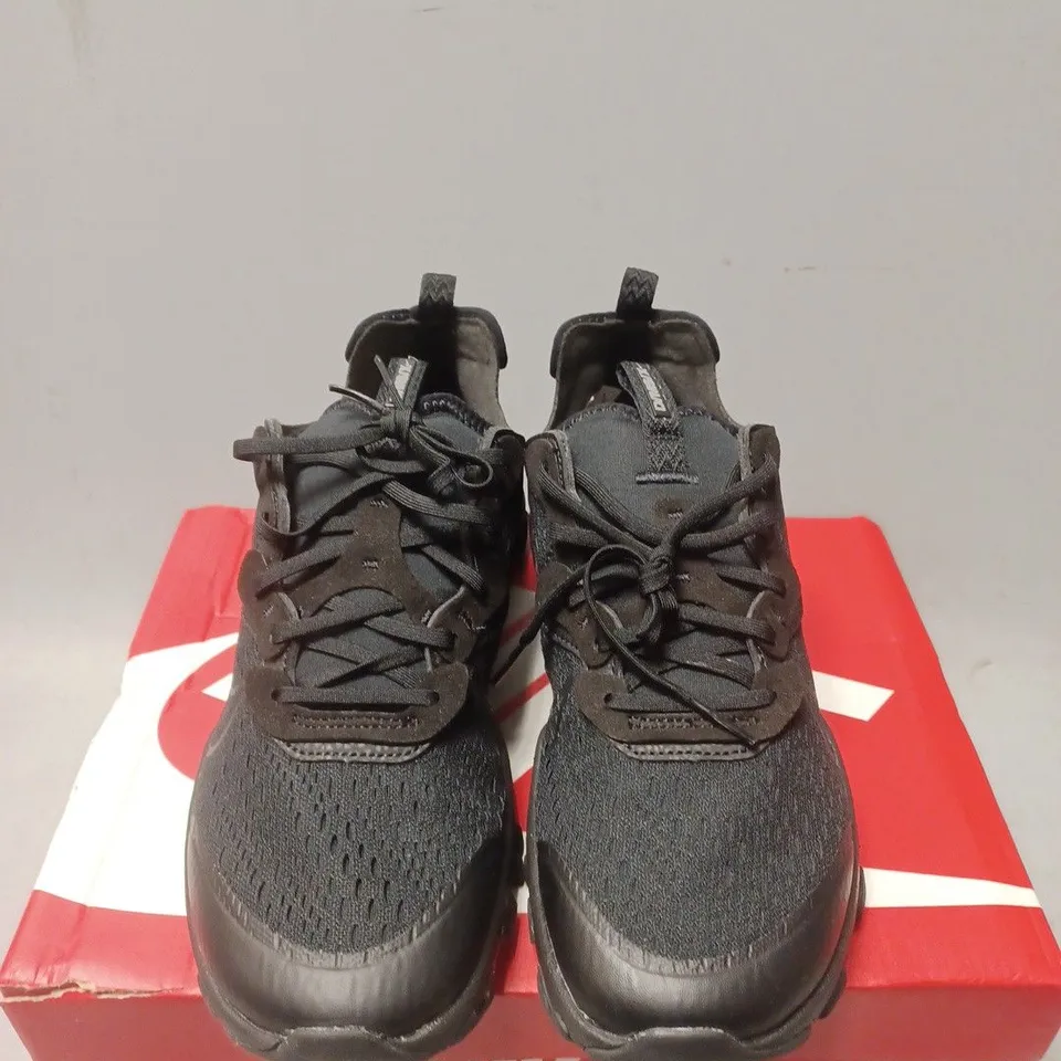 BOXED PAIR NIKE REACT VISION TRAINERS - UK SIZE 5.5 - KIDS
