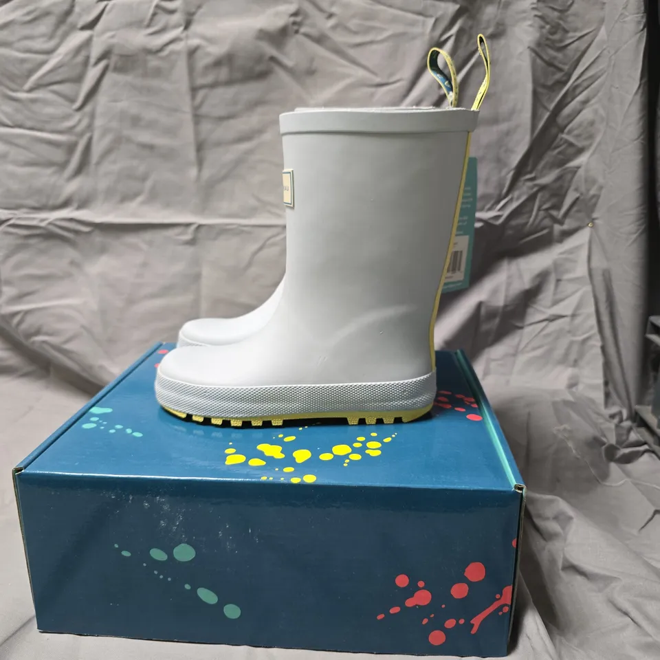 Holly & Beau Light Blue Rain Boots – Kids, UK 10 (EU 28, US 11)