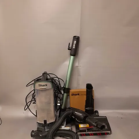 BOXED SHARK STRATOS CORDED VACUUM