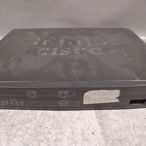 CISCO 880 SERIES INTEGRATED SERVICES ROUTERS