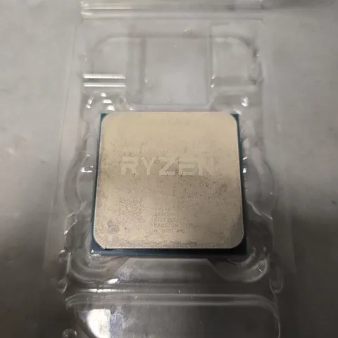 AMD RYZEN 5 5600X CPU