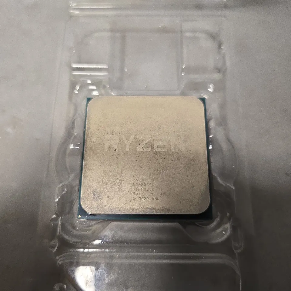 AMD RYZEN 5 5600X CPU