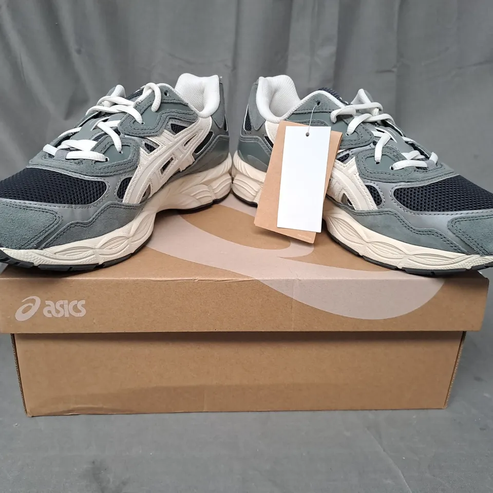BOXED PAIR OF ASICS GEL-NYC SHOES IN GREY UK SIZE 8.5