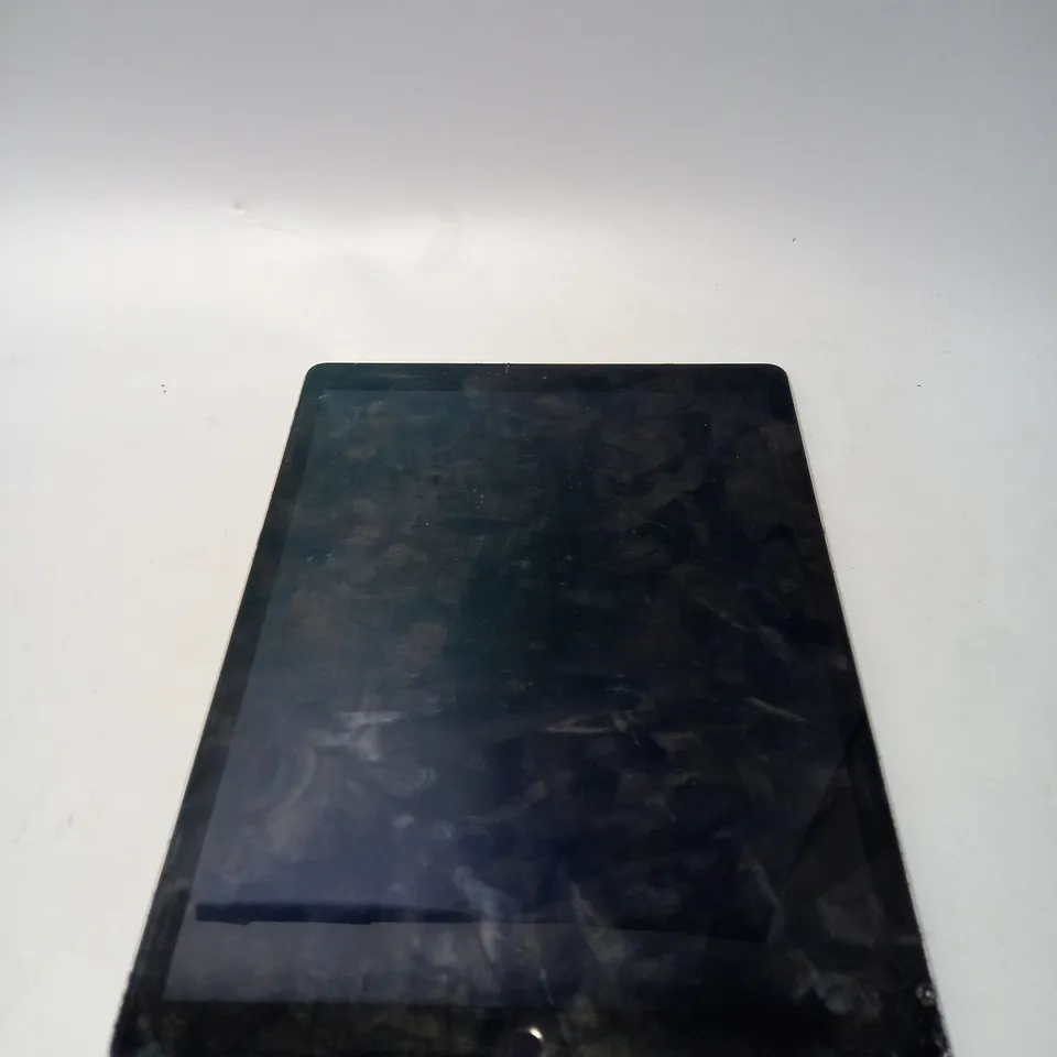 APPLE IPAD PRO A1584
