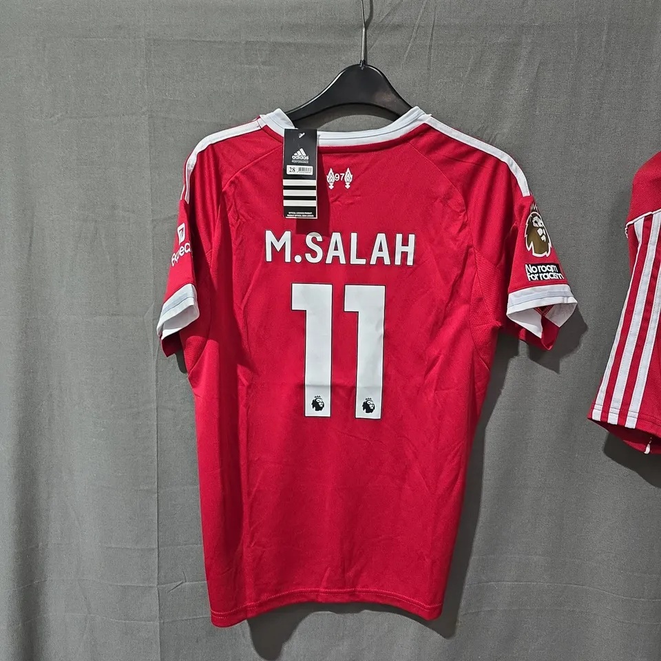 LIVERPOOL FC M. SALAH 11 HOME SHIRT + SHORTS – ADIDAS OFFICIAL LICENSED PRODUCT, SIZE UK 28