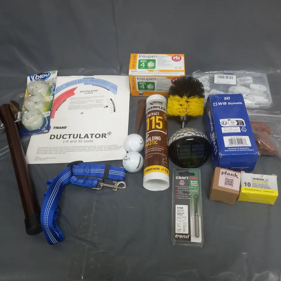 BOX OF APPROXIMATELY 8 ASSORTED ITEMS TO INCLUDE - EVERFLEX 115, WB STYLOSTIK, AND DUCTALATOR ETC. 