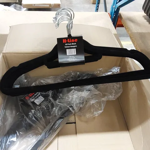 BOXED VELVET STANDARD HANGERS - SET OF 20 (1 BOX)