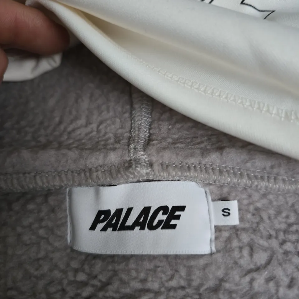 PALACE GREY ZIP HOODIE WITH THINSULATE INSULATION – SIZE S