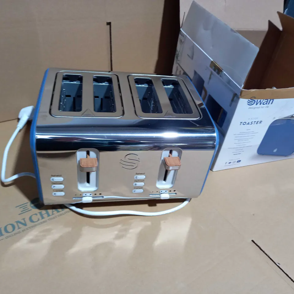 SWAN NORDIC 4 SLICE TOASTER BLUE