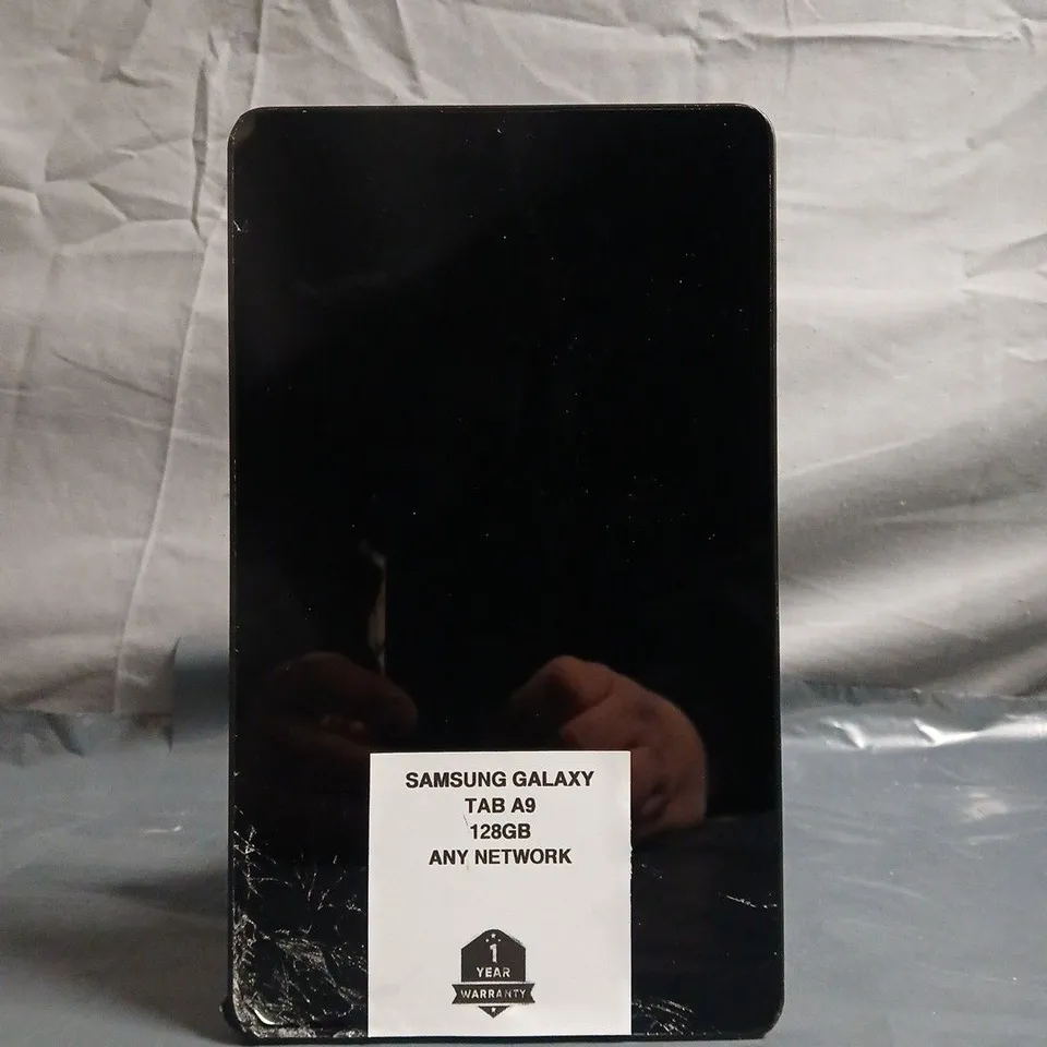 SAMSUNG GALAXY TAB A9 - SCREEN DAMAGED 