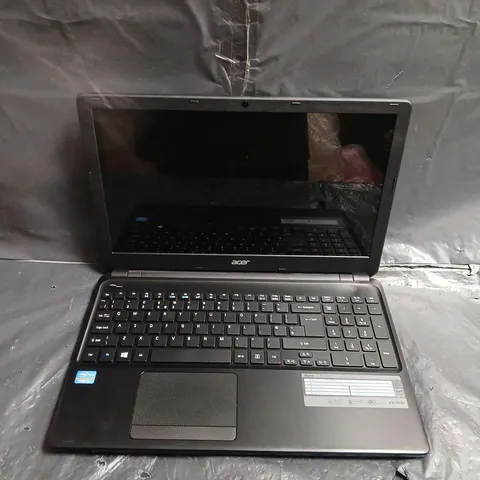 ACER ASPIRE 1 SERIES LAPTOP – WINDOWS 8 – BLACK - MODEL Z5WE1