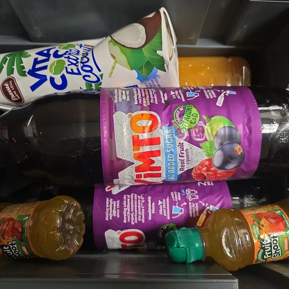 APPROXIMATELY 7 ASSORTED DRINKS TO INCLUDE VIMTO, FINEST CALL MANGO PUREE MIX, FLAVOURED WATER, ETC - COLLECTION ONLY