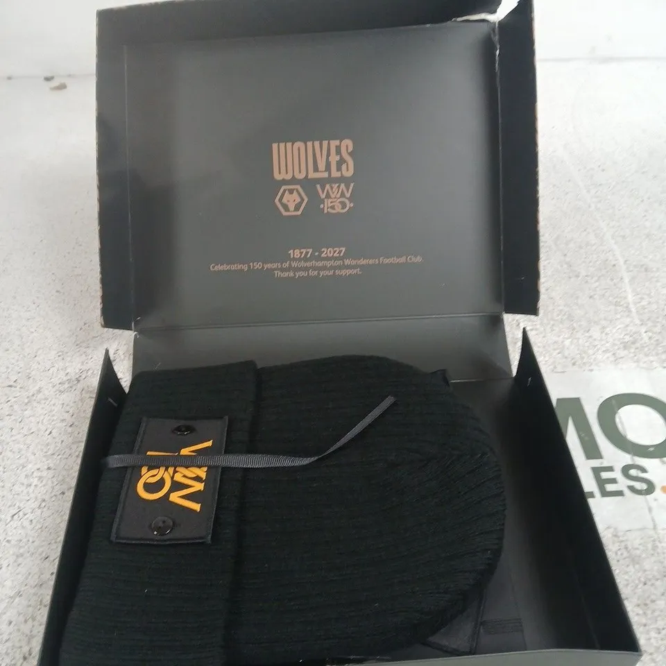 WOLVES OFFICIAL KNIT HAT – BLACK WITH WOLVES LOGO TAG