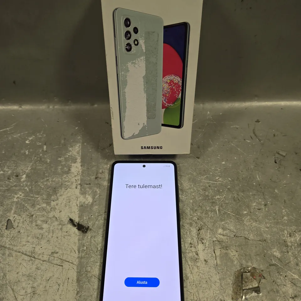 BOXED SAMSUNG GALAXY A52S SMARTPHONE 