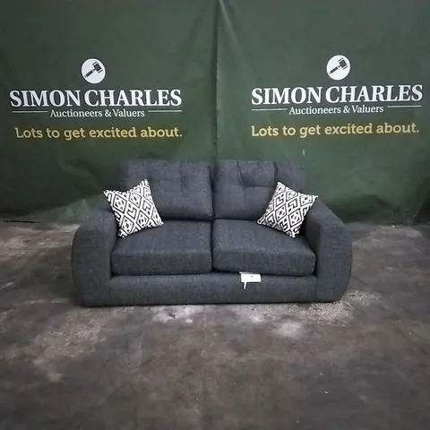 QUALITY DESIGNER PRENT FABRIC SOFA