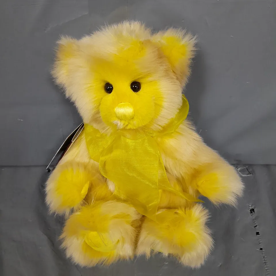CHARLIE BEARS FRIDAY PLUSH JOINTED BEAR WITH YELLOW ORGANZA RIBBON BOW