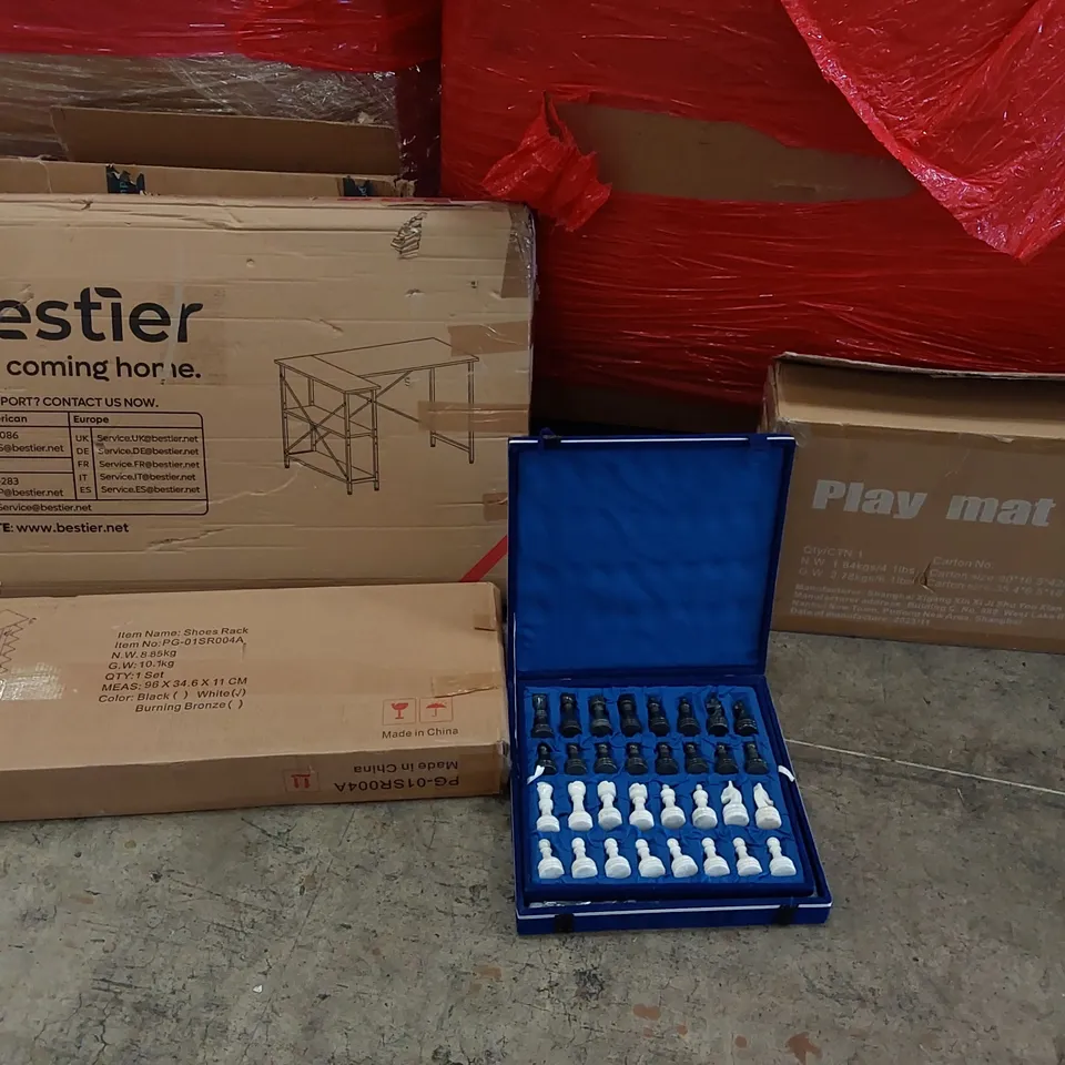PALLET OF ASSORTED ITEMS INCLUDING: TABLE, SHOE RACK, PLAY MAT, CHESS SET