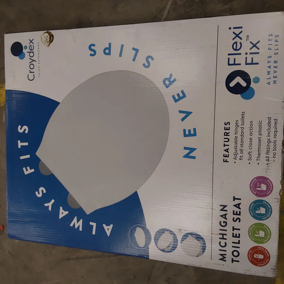 BOXED CROYDEX MICHIGAN TOILET SEAT 