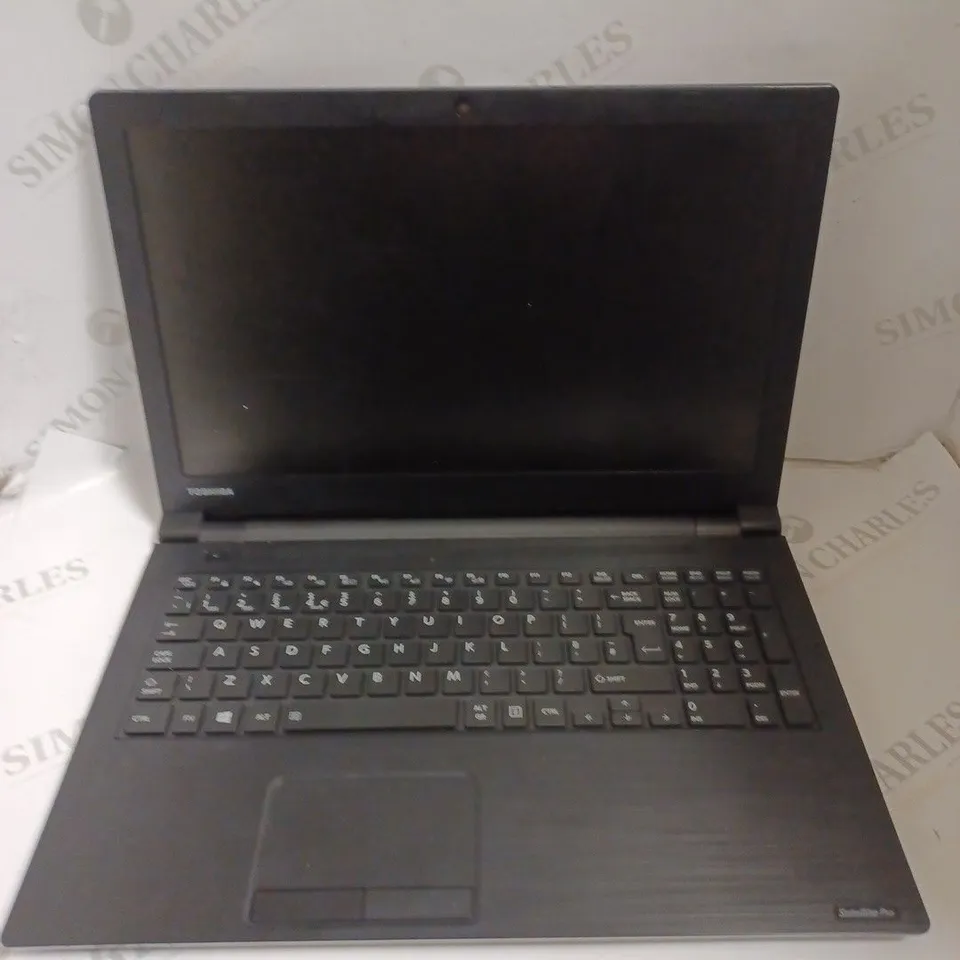 TOSHIBA SATELLITE PRO LAPTOP IN BLACK