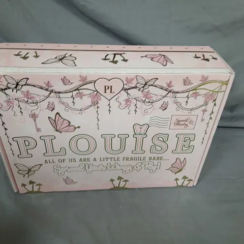PLOUISE ALL OF US ARE A LITTLE FRAGILE BABE SPREAD YOUR WINGS AND FLY SEALED GIFT SET