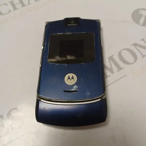 MOTOROLA BR50 FLIP PHONE