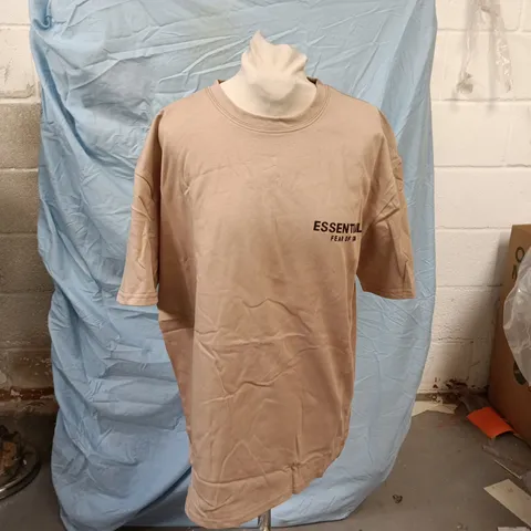 FEAR OF GOD ESSENTIALS T‑SHIRT – BEIGE, M (MADE IN VIETNAM)