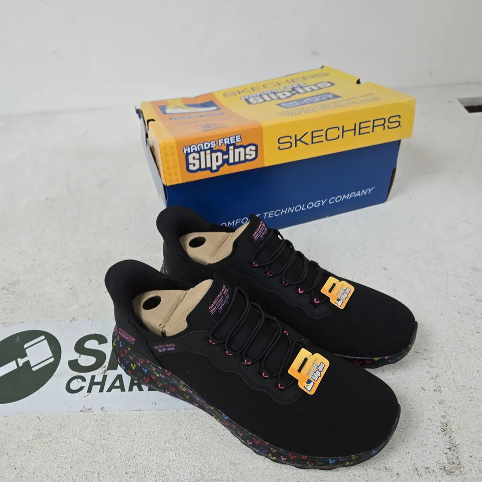 SKECHERS SLIP-INS MEMORY FOAM SHOES – BLACK, WOMEN'S UK 8 (BOBS SPORT)