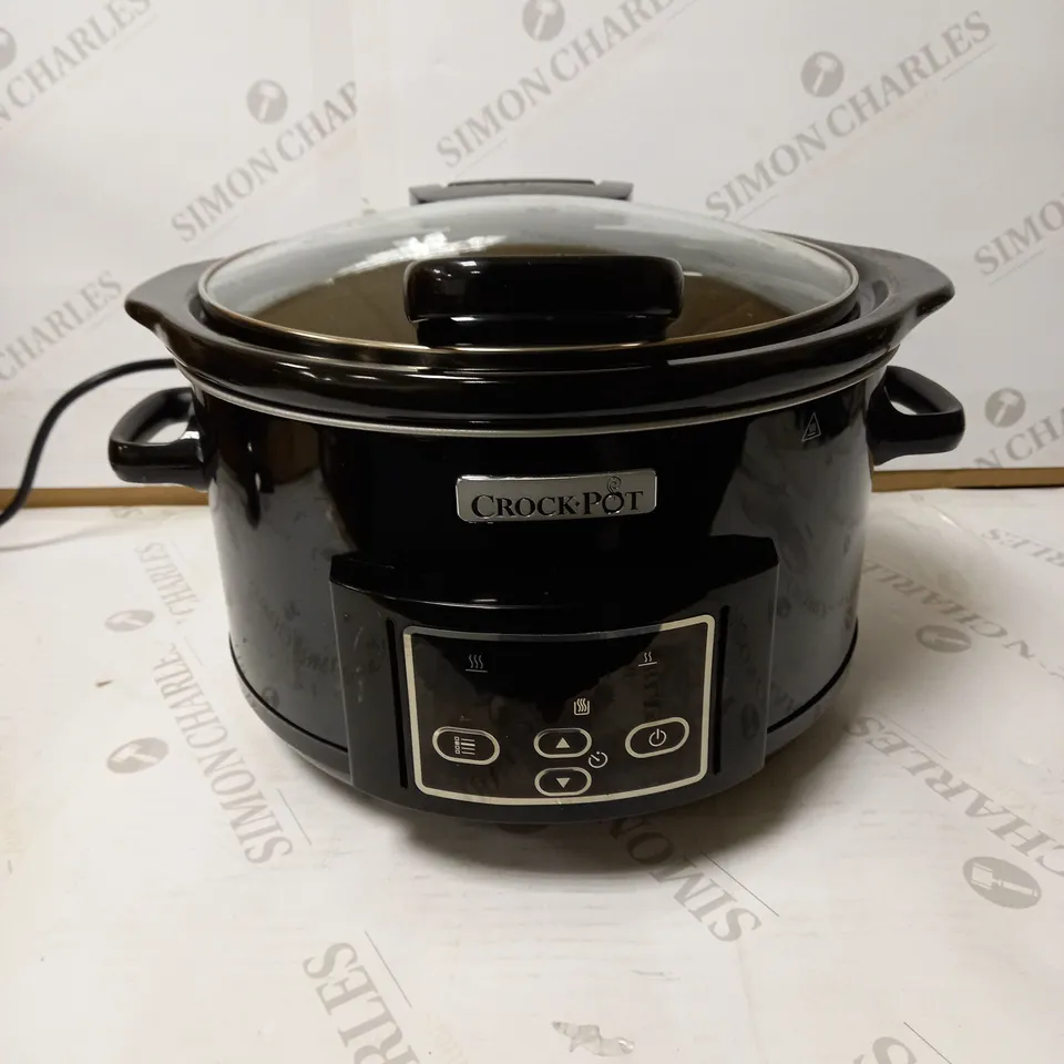 CROCK POT SLOW COOKER 