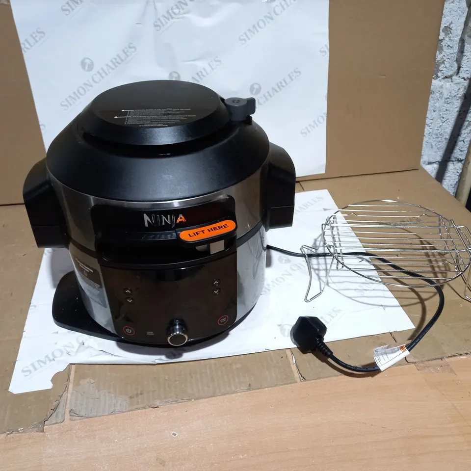 NINJA FOODI SMARTLID MULTI-COOKER
