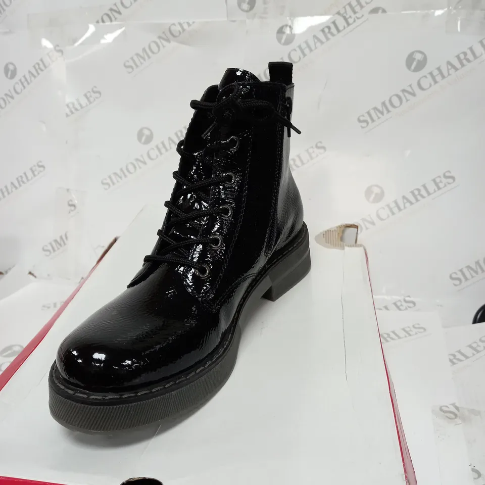 BOXED PAIR OF RIEKER BOOTS SIZE 5