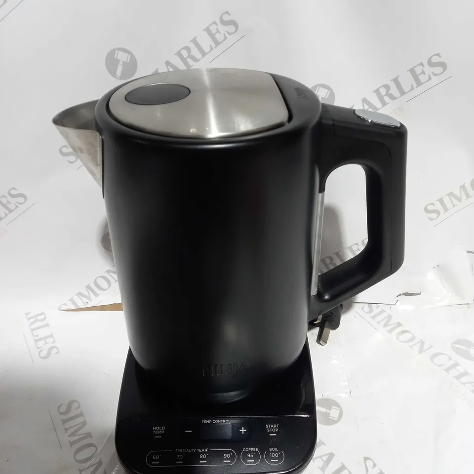 BOXED NINJA PERFECT TEMPERATURE KETTLE KT200UK