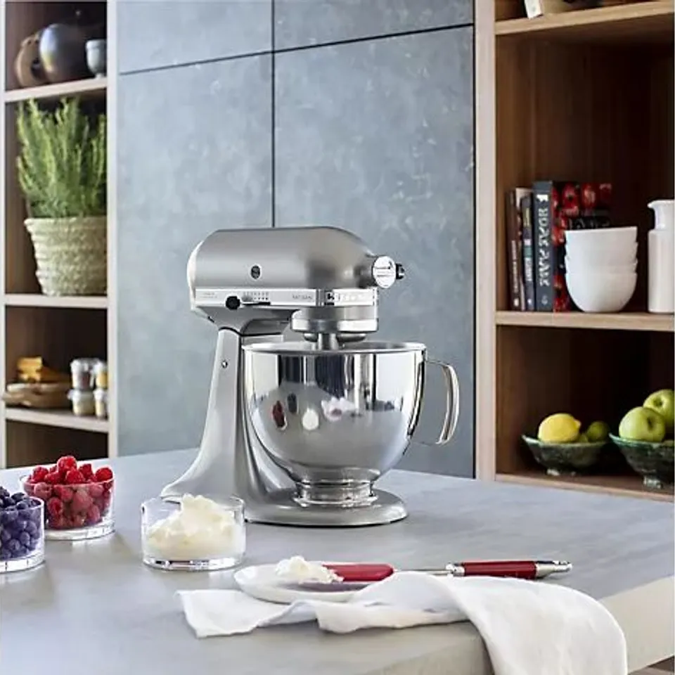 KITCHENAID 125 ARTISAN 4.8L BOWL STAND MIXER