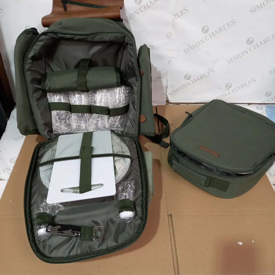VONSHEF 4 PERSON GREEN PICNIC ADVENTURE BACKPACK