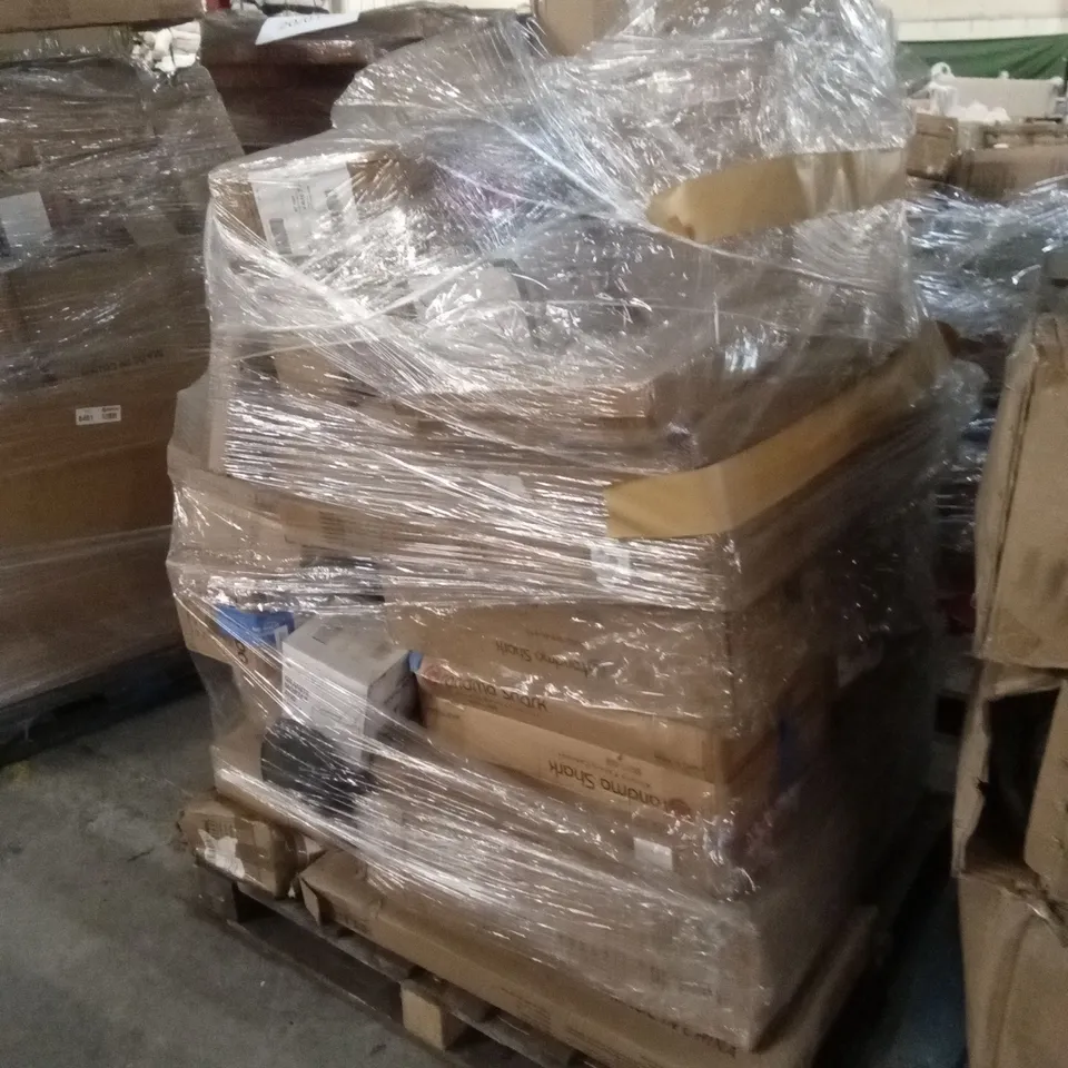 PALLET OF ASSORTED HOUSEHOLD GOODS AND PRODUCTS TO INCLUDE; MASSAGER, PASTRY CABINETS, CLOTHES HANGERS ETC