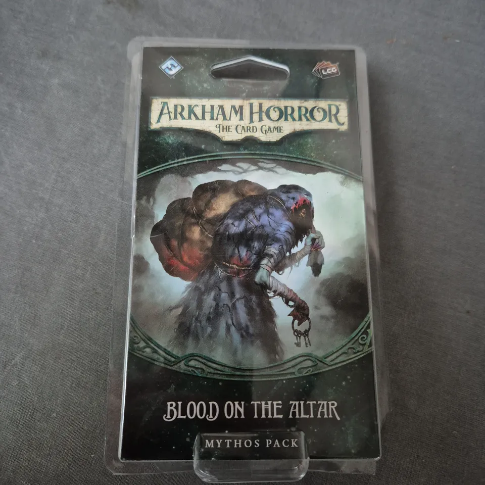 ARKHAM HORROR THE CARD GAME BLOOD ON THE ALTAR MYTHOS PACK