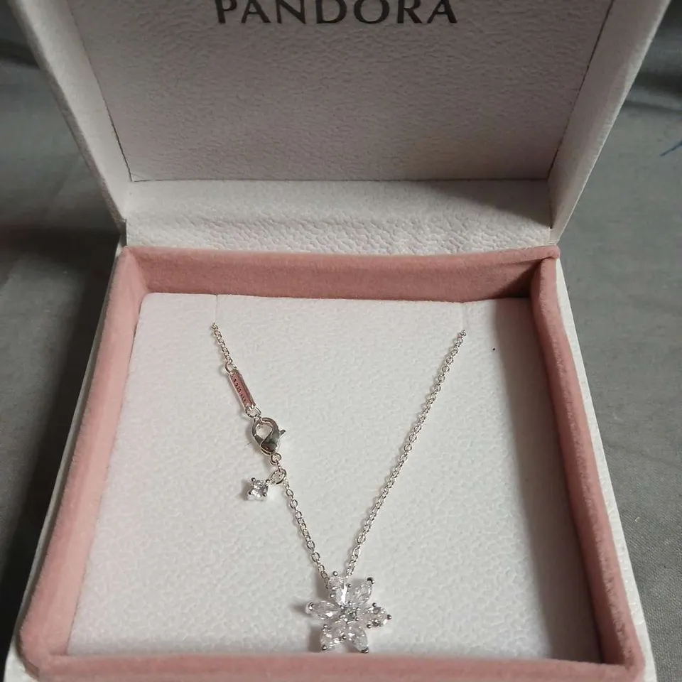 BOXED PANDORA STERLING SILVER FLOWER PENDANT NECKLACE WITH CRYSTALS