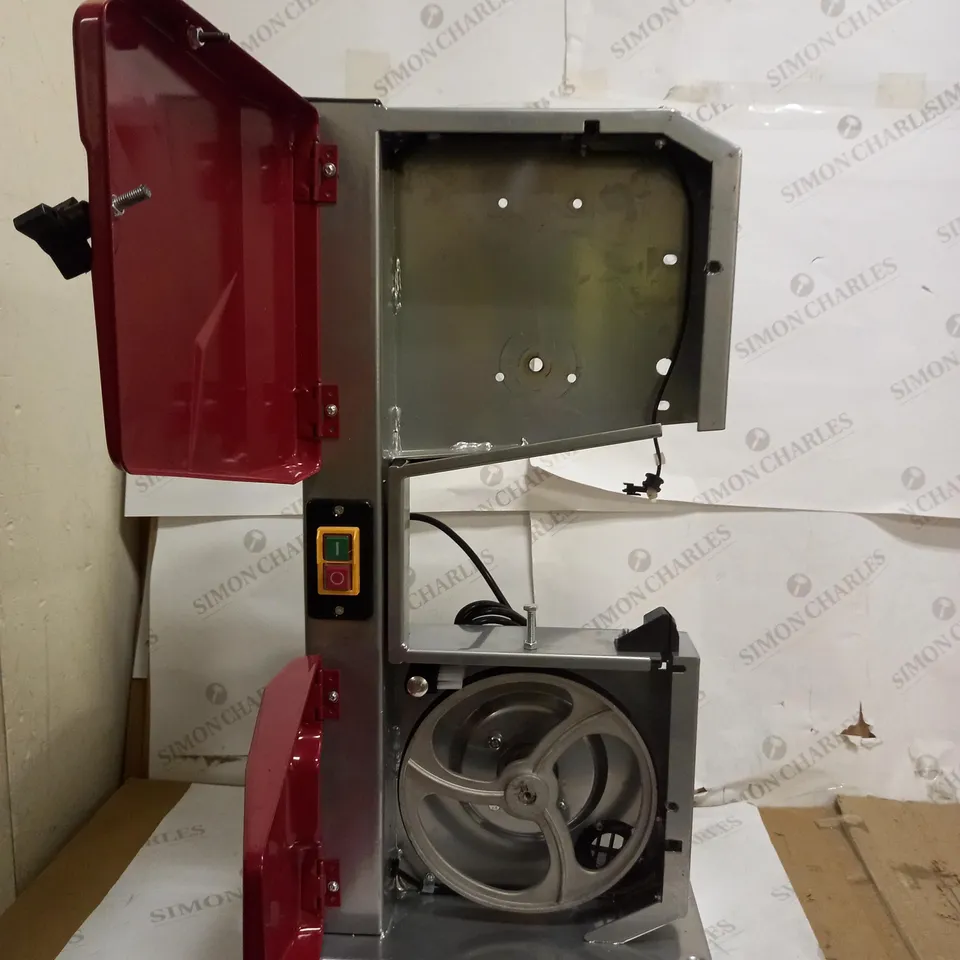 LUMBERJACK BS200 8" BENCHTOP HOBBY BANDSAW