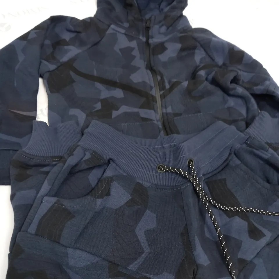 BOX OF APPROXIMATELY 20 ASSORTED ITEMS TO INCLUDE KIDS TRACKSUIT, TOP, PANTS ETC