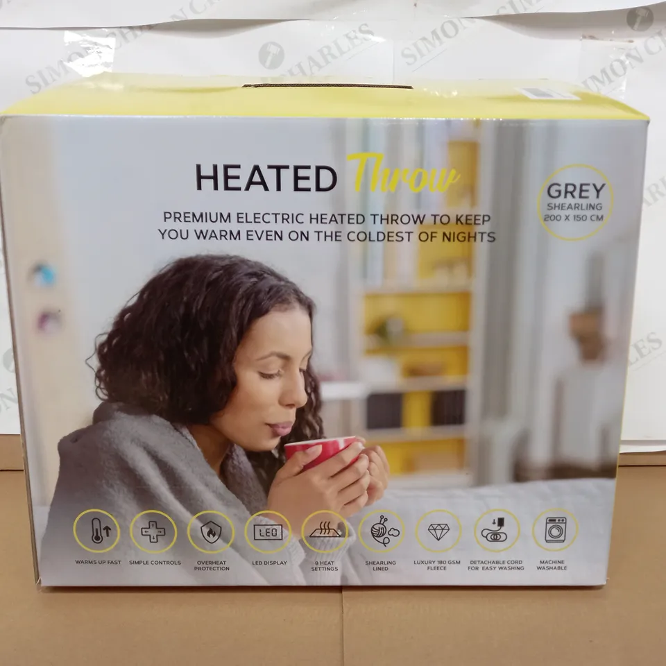 MONHOUSE GREY HEATED BLANKET THROW 