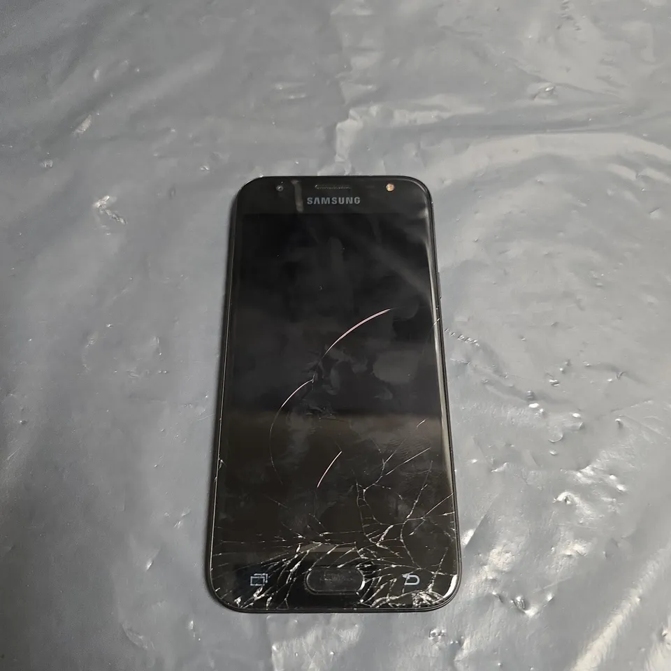 SAMSUNG GALAXY J3 SMARTPHONE – BLACK – CRACKED FRONT SCREEN